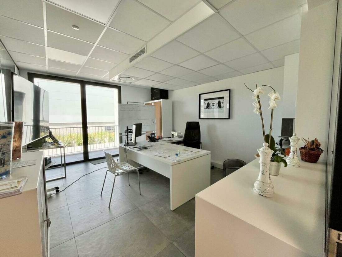Photo 5 – location bureaux	FREJUS (83600)