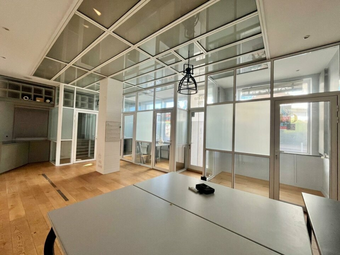 Photo 3 – location Locaux commerciaux	ANTIBES (06160)