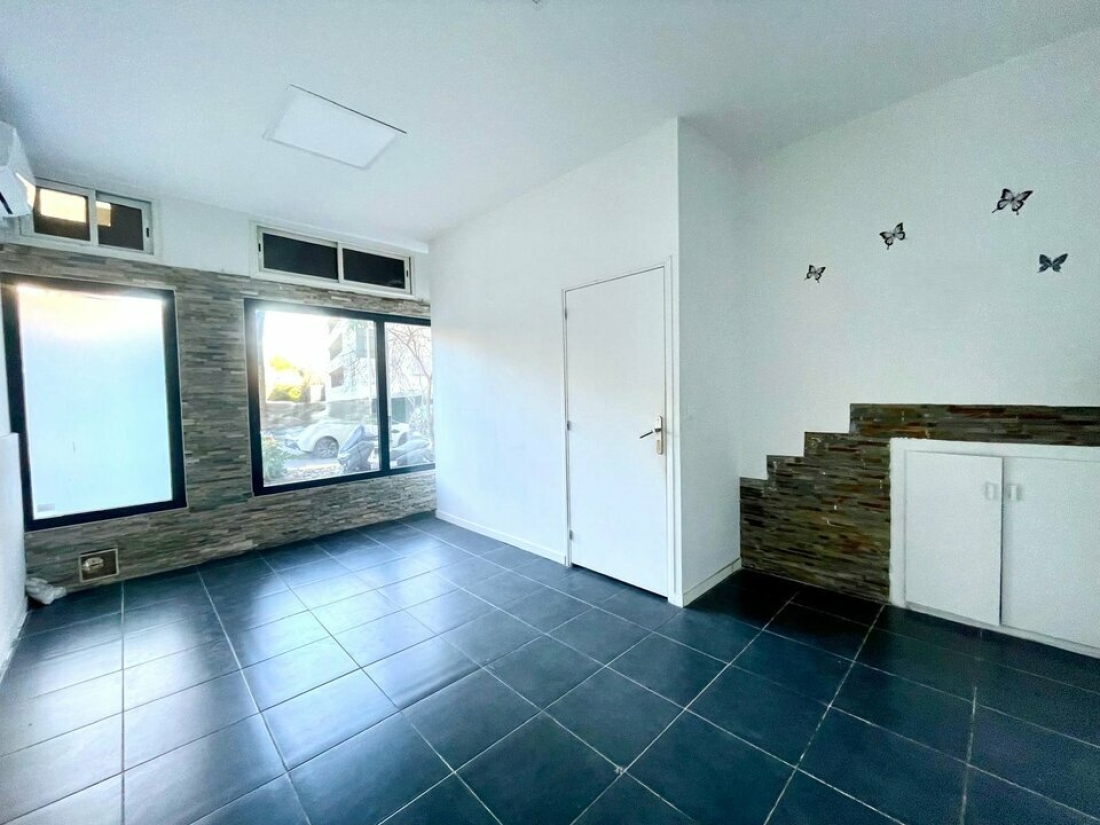 Photo 1 – location bureaux	ANTIBES (06600)