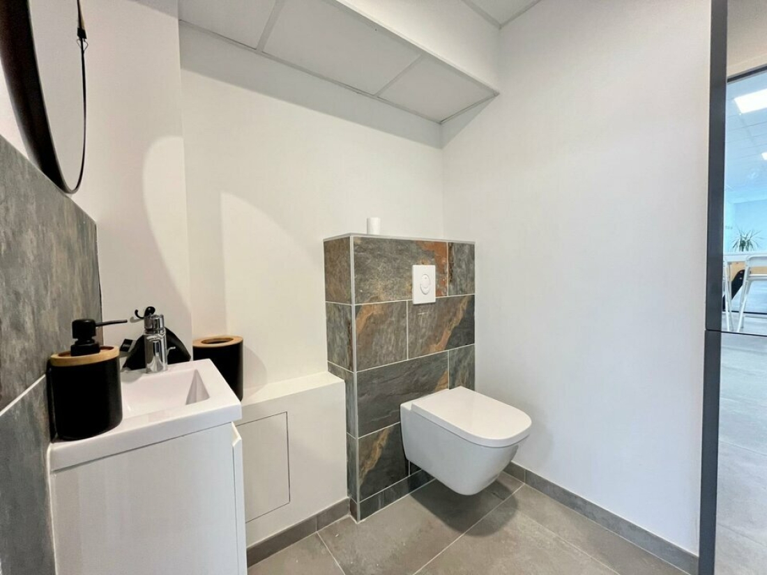 Photo 7 – location bureaux	FREJUS (83600)