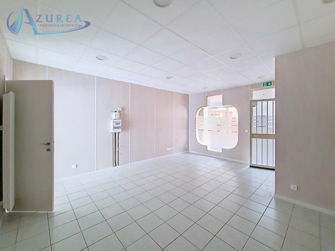 Photo 2 – location Locaux commerciaux	CAGNES SUR MER (06800)