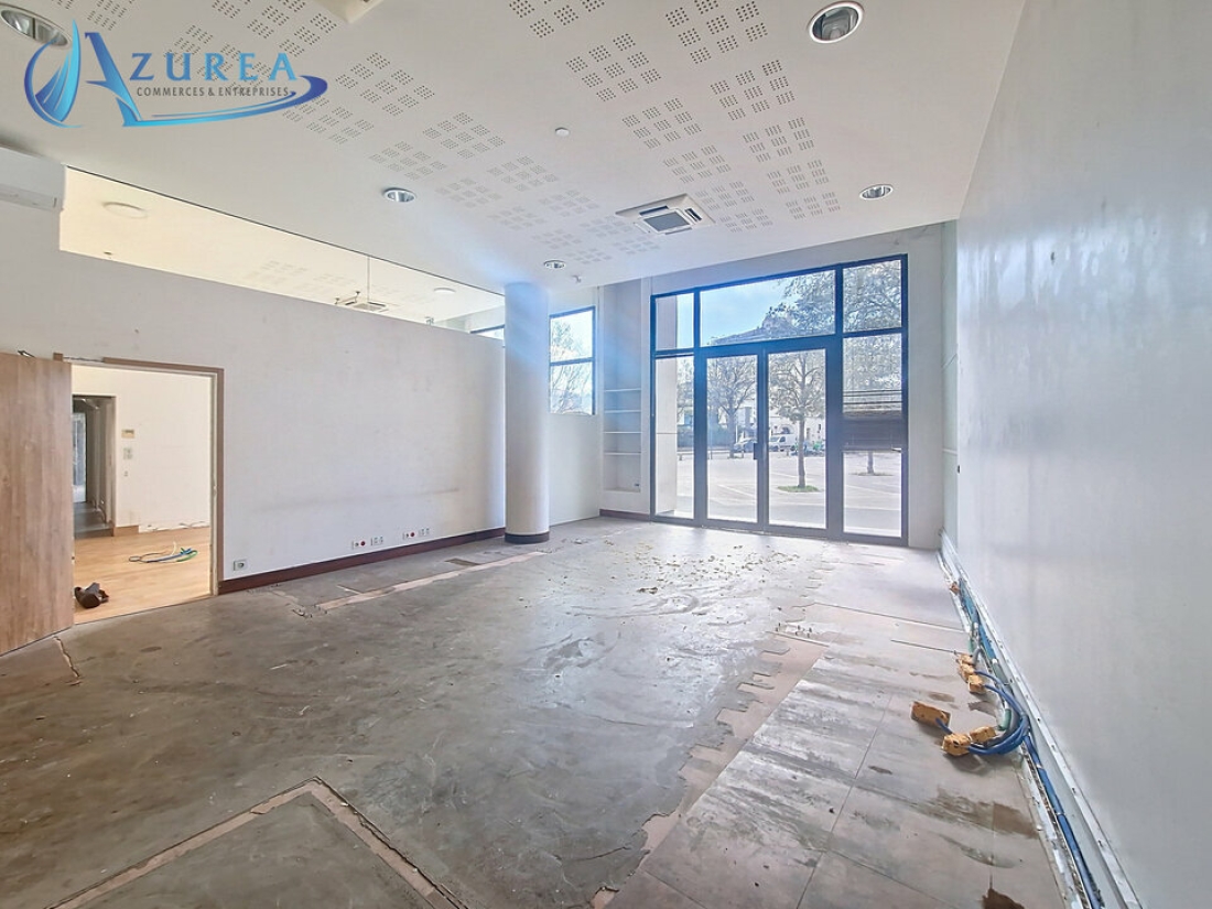 Photo 1 – location Locaux commerciaux	NICE (06300)