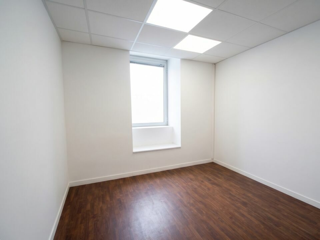 Photo 3 – location Locaux commerciaux	NICE (06300)