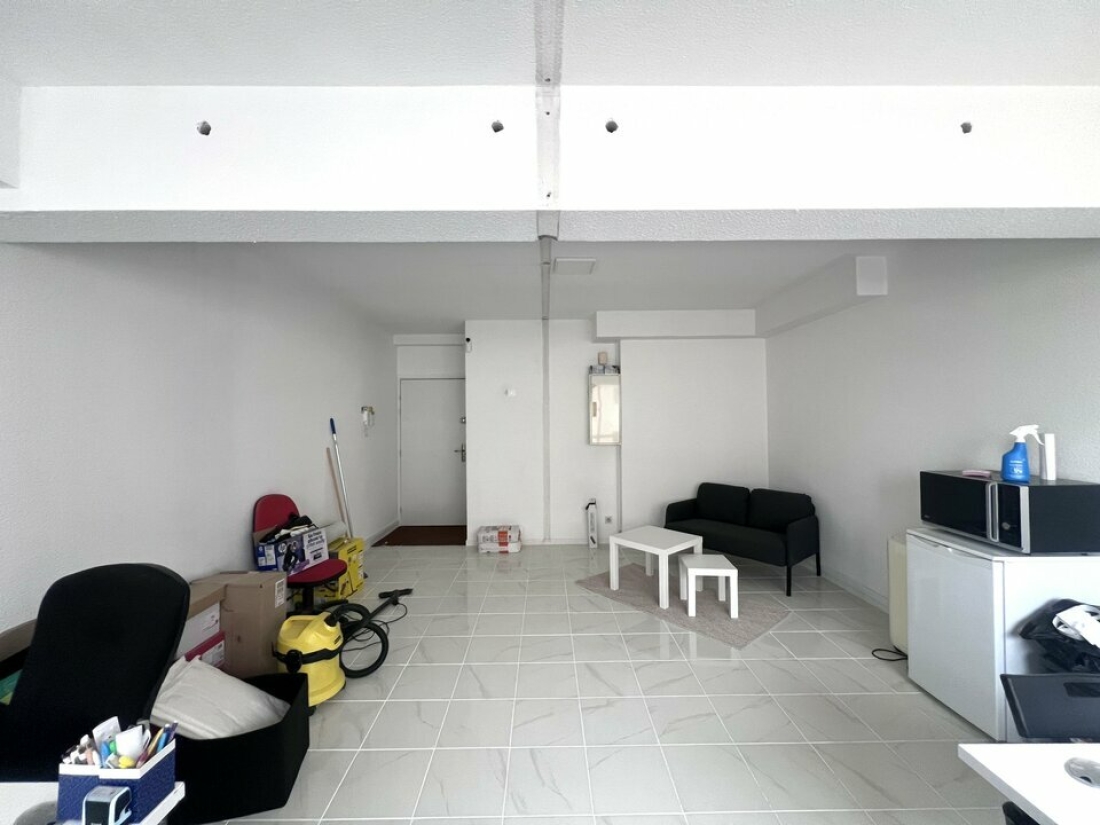 Photo 3 – location bureaux	SAINT-LAURENT-DU-VAR (06700)