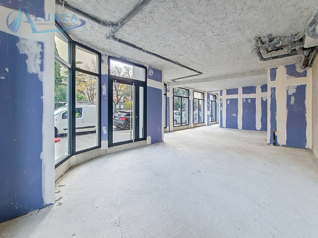 Photo 2 – location Locaux commerciaux	NICE (06300)