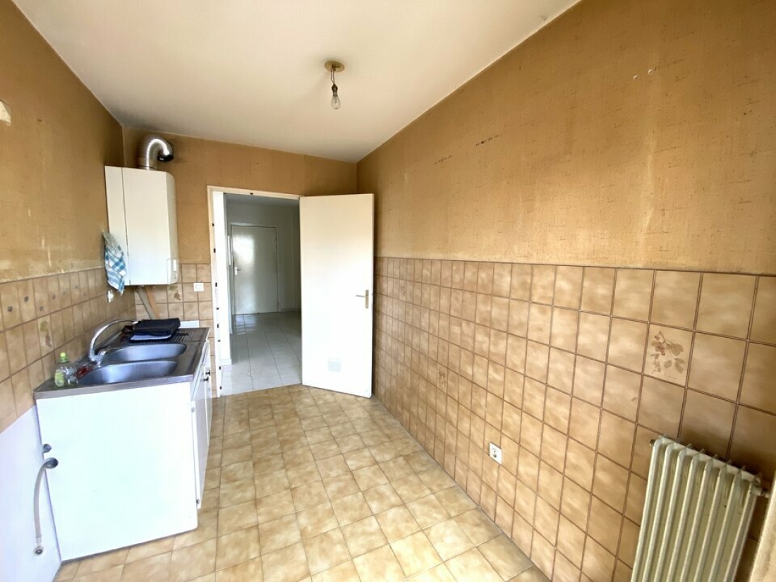 Photo 6 – vente bureaux	SAINT LAURENT DU VAR (06700)