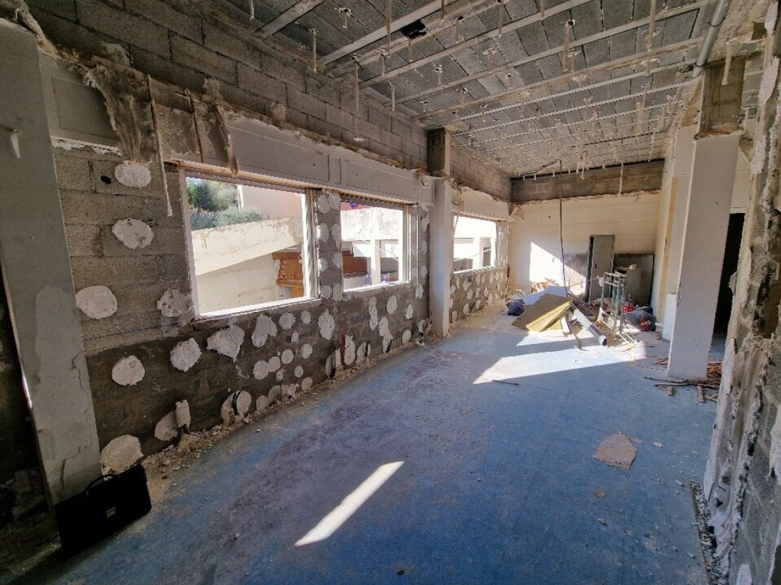 Photo 3 – location Entrepôts / activités	VENCE (06140)