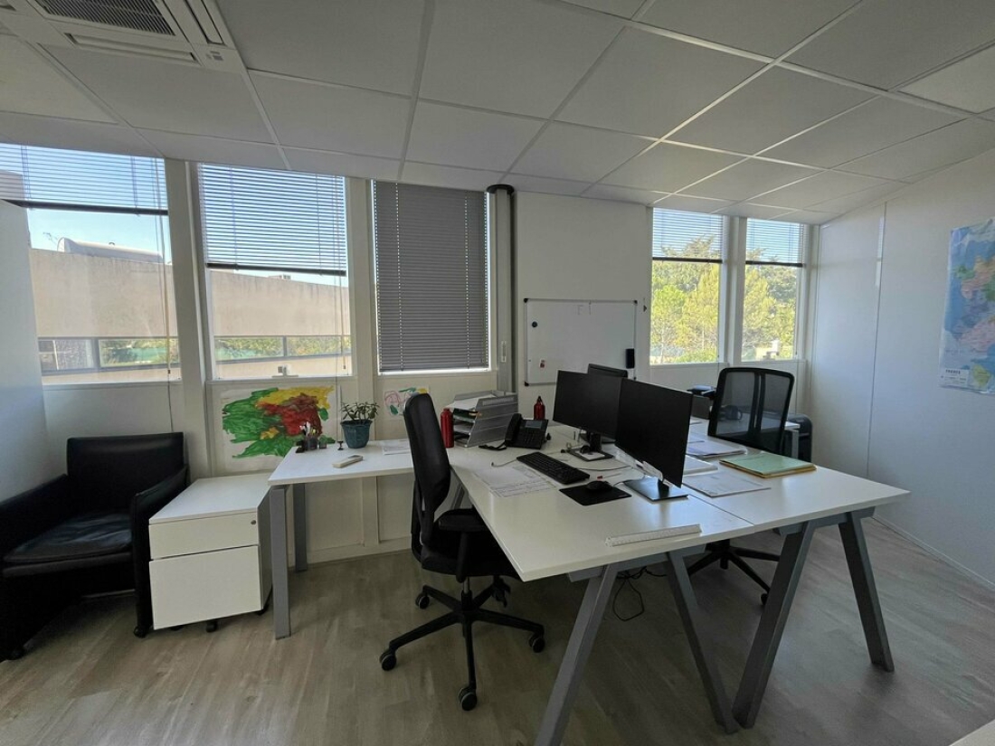 Photo 7 – location bureaux	SAINT RAPHAEL (83700)