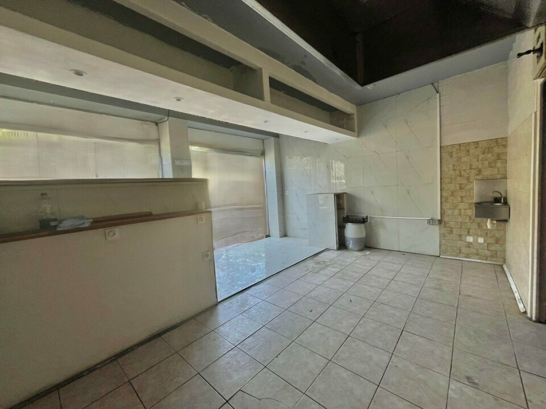 Photo 9 – vente Immeubles	CANNES (06400)