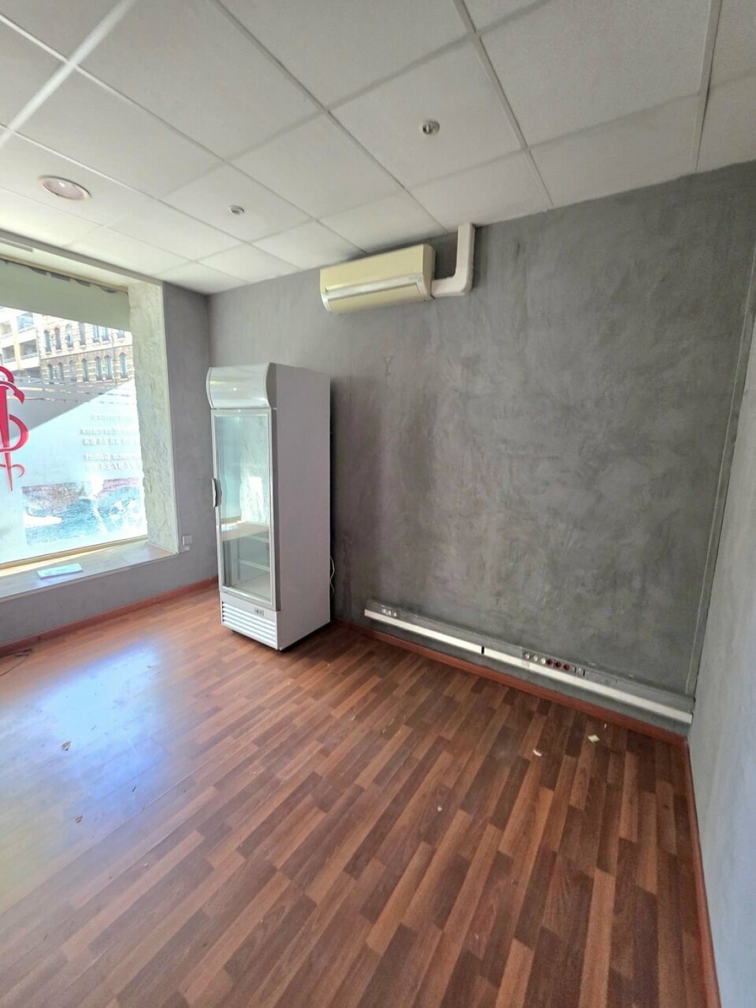 Photo 3 – location Locaux commerciaux	NICE (06000)