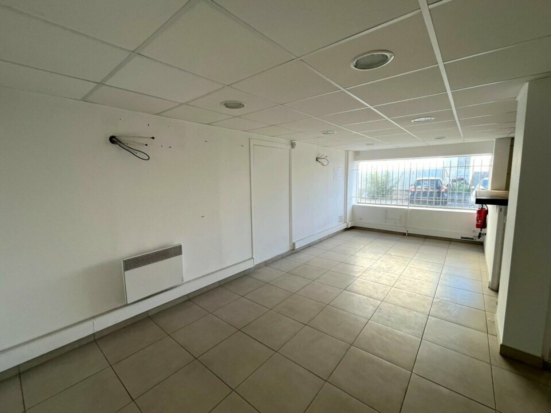 Photo 10 – location Entrepôts / activités	MANDELIEU LA NAPOULE (06210)