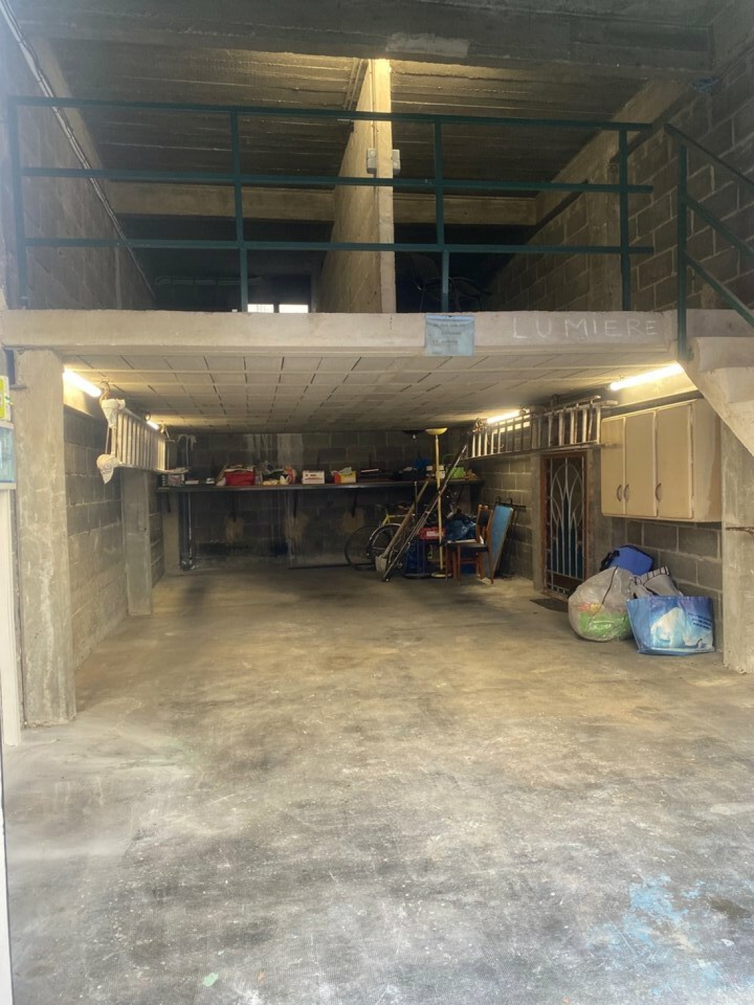 Photo 1 – location Locaux commerciaux	NICE (06300)