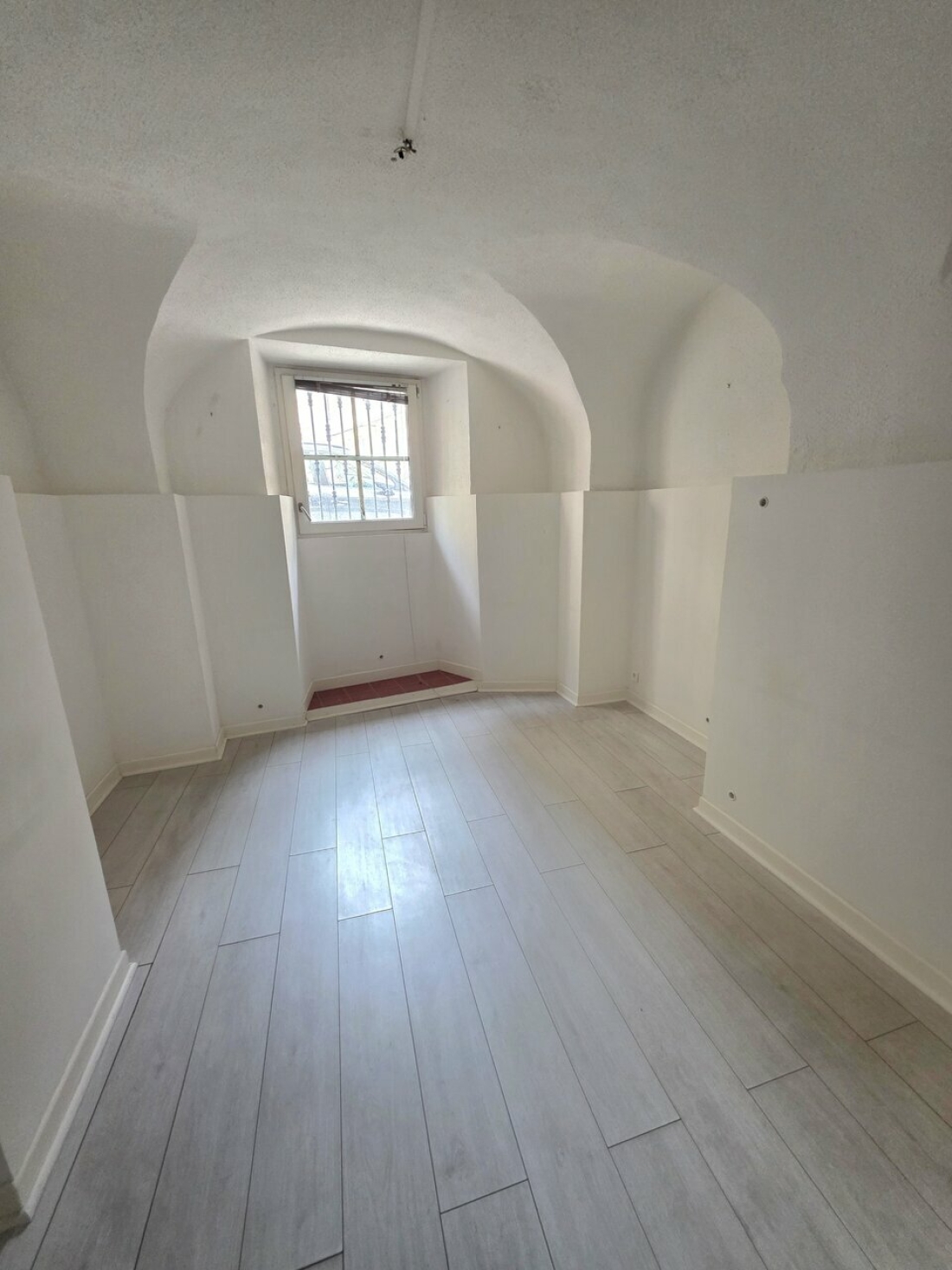 Photo 1 – location bureaux	NICE (06000)