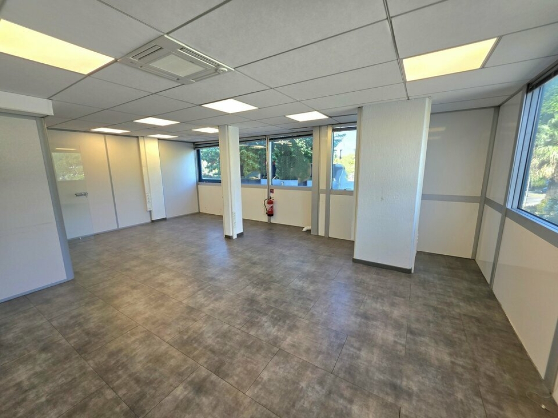 Photo 4 – location bureaux	NICE (06200)