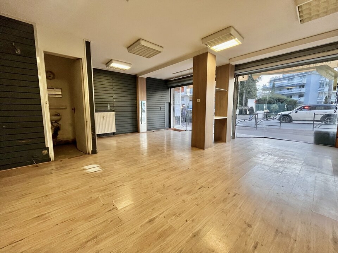 Photo 1 – location Locaux commerciaux	CANNES (06400)