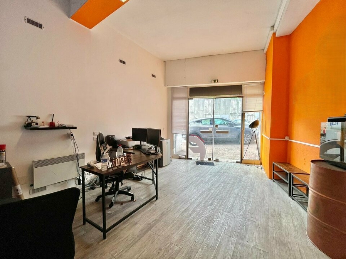 Photo 2 – vente Locaux commerciaux	GRASSE (06130)