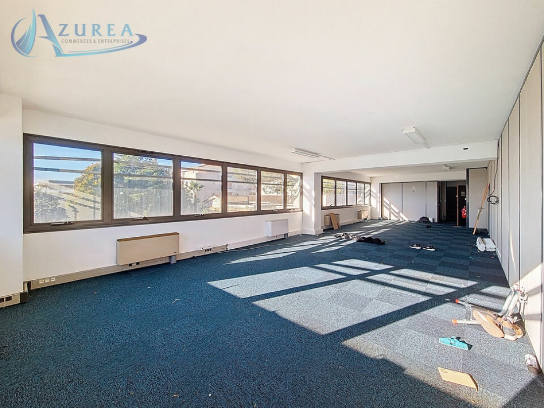 Photo 2 – location bureaux	VILLENEUVE LOUBET (06270)