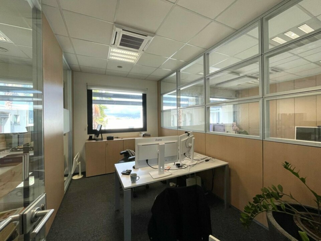 Photo 5 – location bureaux	CAGNES SUR MER (06800)