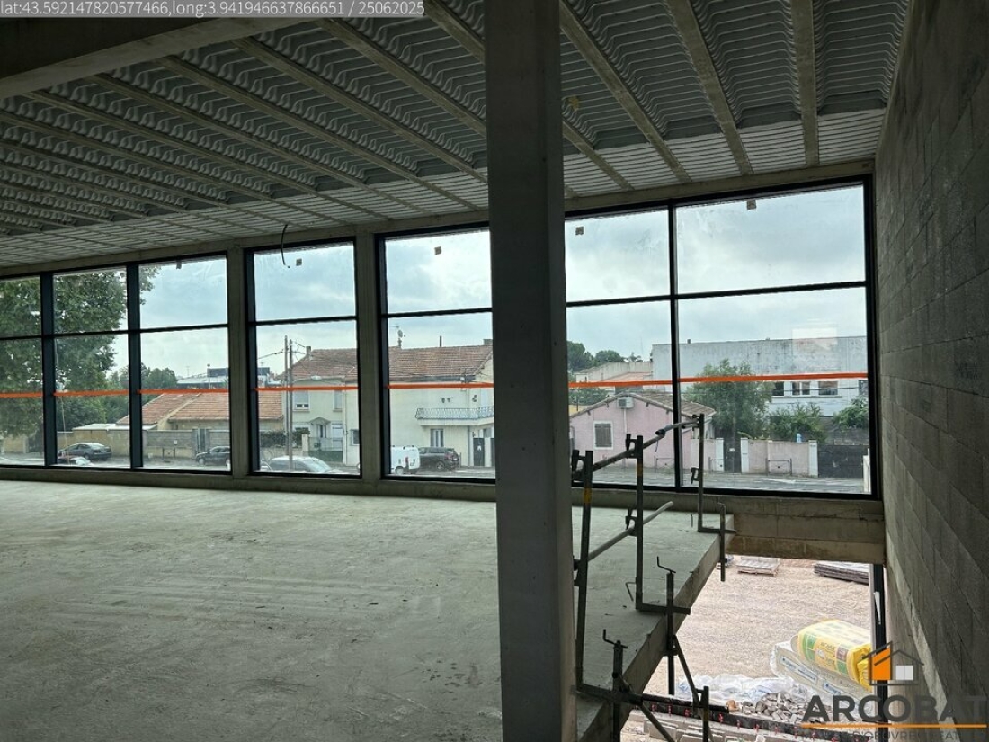 Photo 4 – location Locaux commerciaux	LUNEL (34400)
