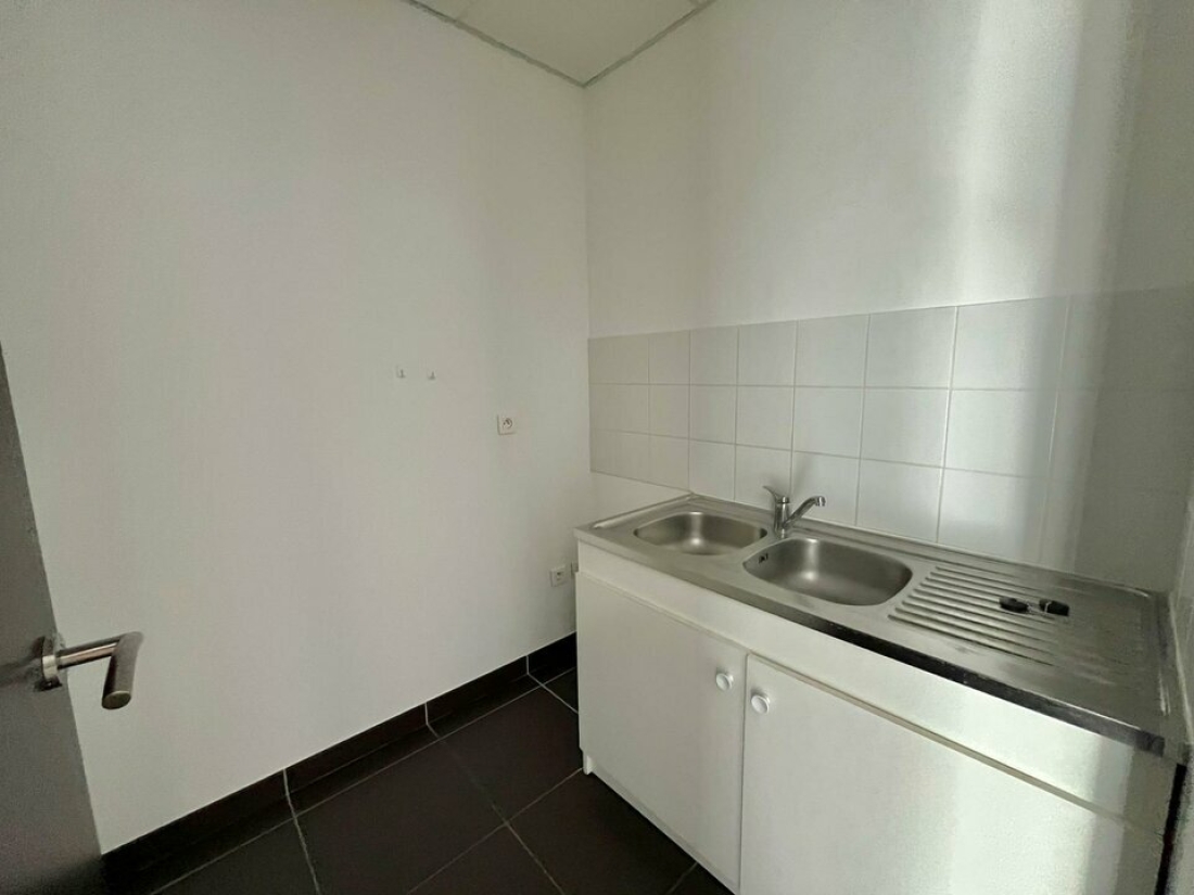 Photo 5 – location bureaux	FREJUS (83600)