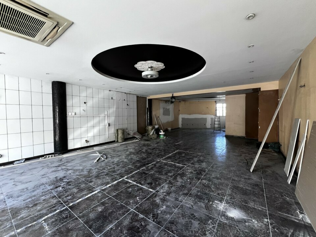 Photo 3 – location Locaux commerciaux	GRASSE (06130)