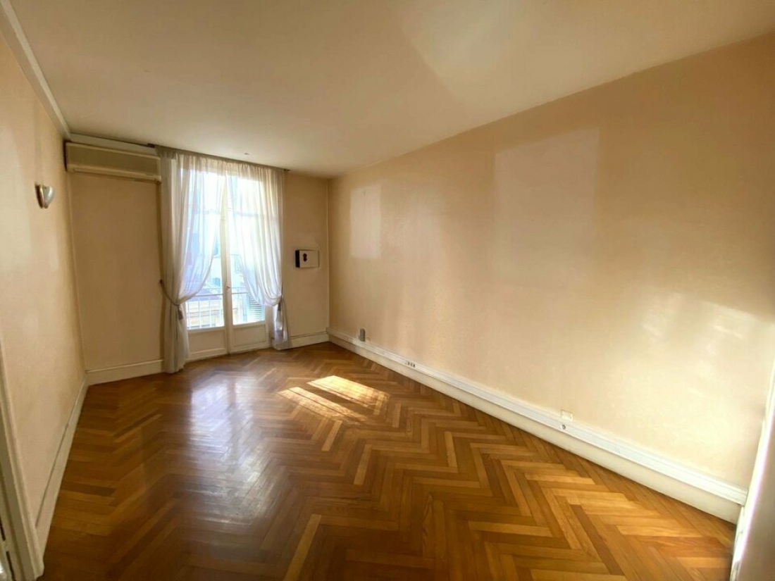 Photo 1 – location bureaux	NICE (06000)