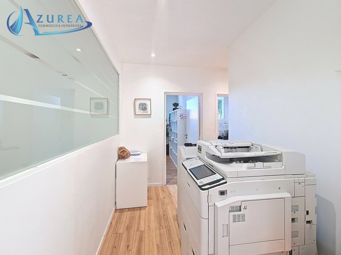 Photo 7 – location Locaux commerciaux	SAINT LAURENT DU VAR (06700)