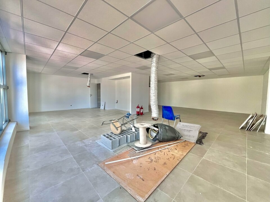 Photo 2 – location bureaux	VILLENEUVE LOUBET (06270)