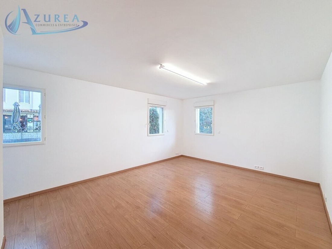 Photo 3 – location bureaux	GRASSE (06130)