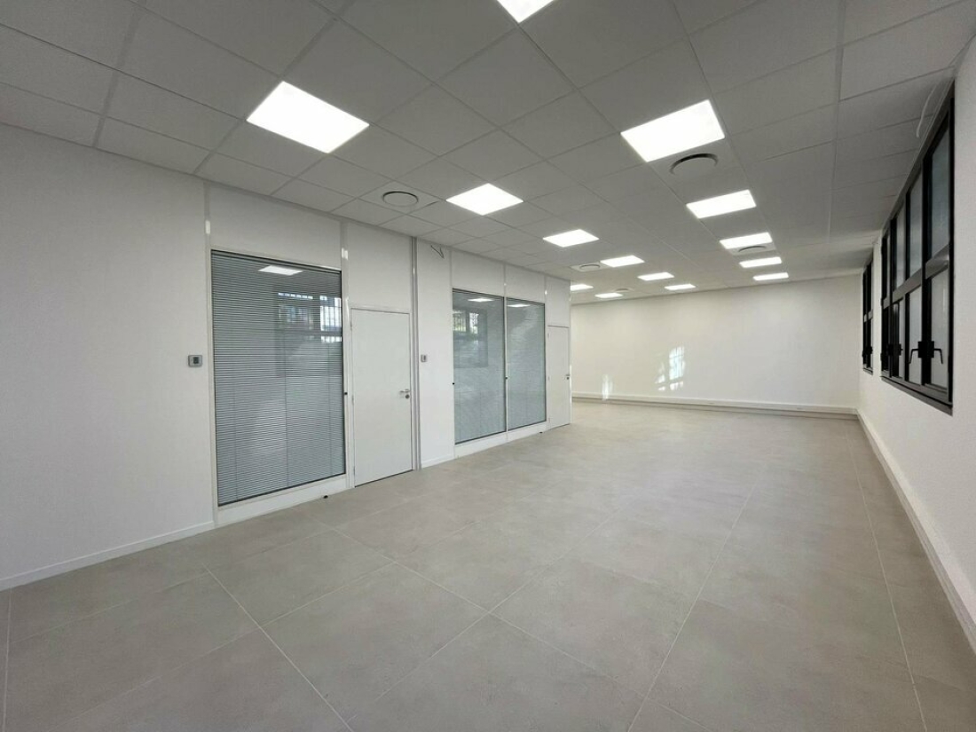 Photo 2 – location bureaux	VALBONNE (06560)