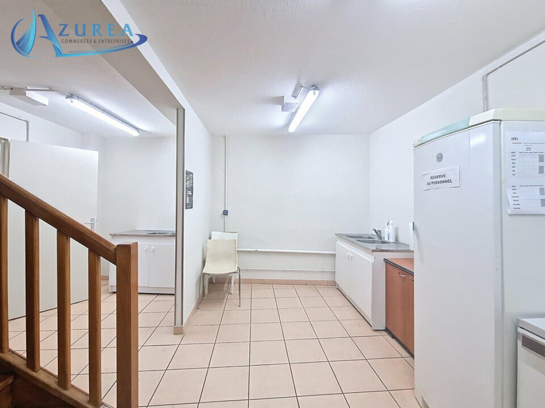 Photo 5 – location Locaux commerciaux	SAINT LAURENT DU VAR (06700)