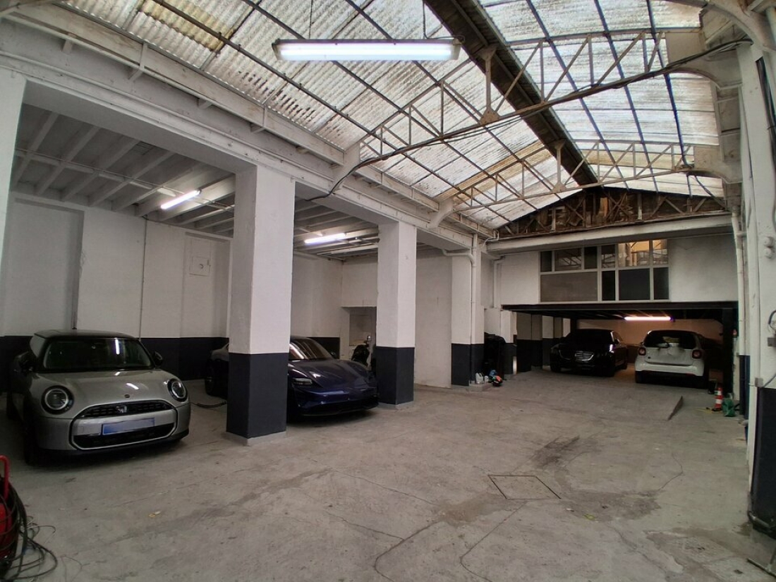 Photo 2 – location Entrepôts / activités	NICE (06000)