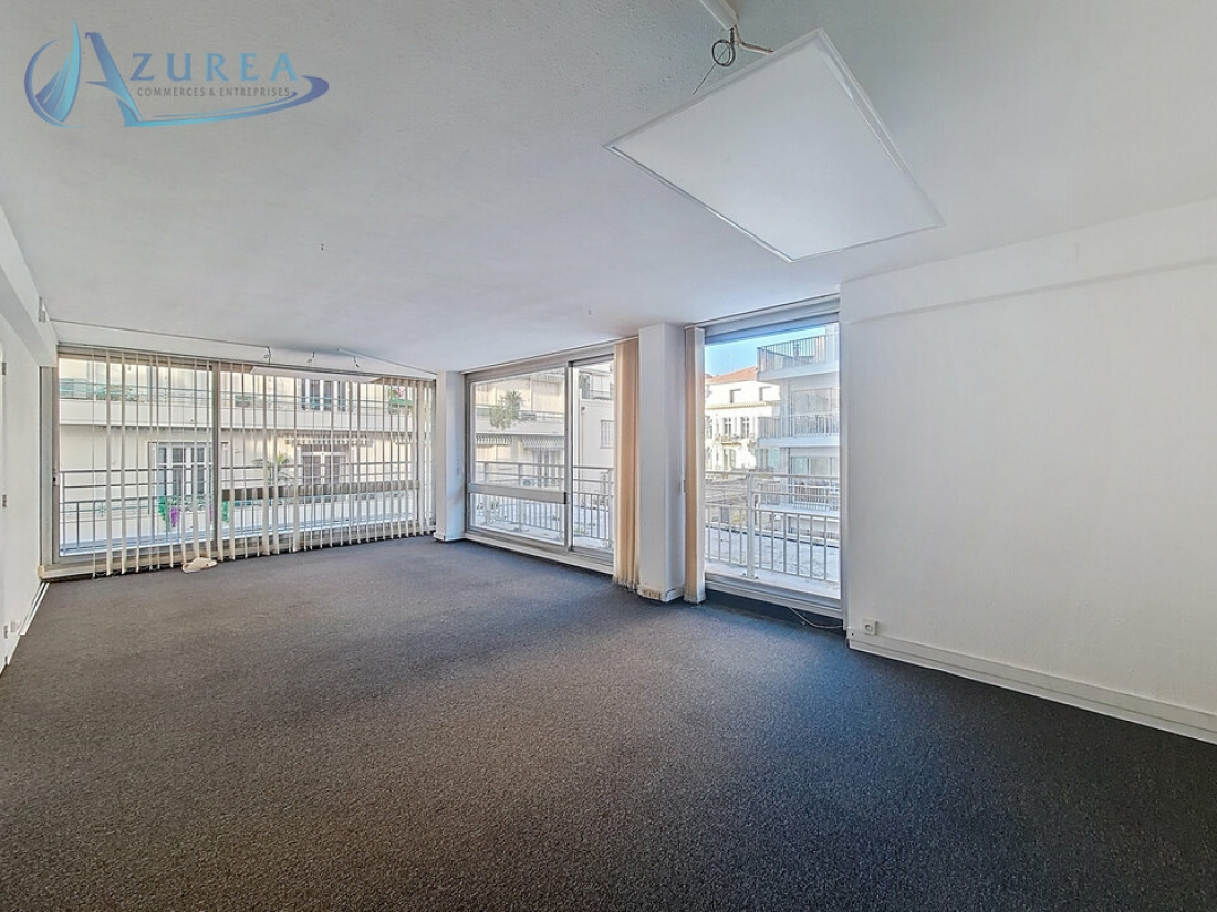 Photo 1 – location bureaux	NICE (06000)