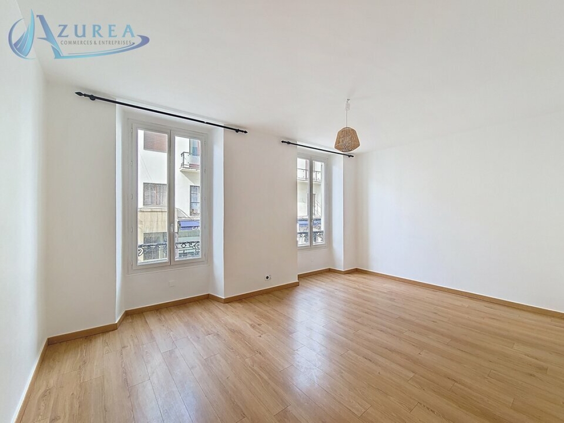 Photo 1 – location bureaux	NICE (06000)
