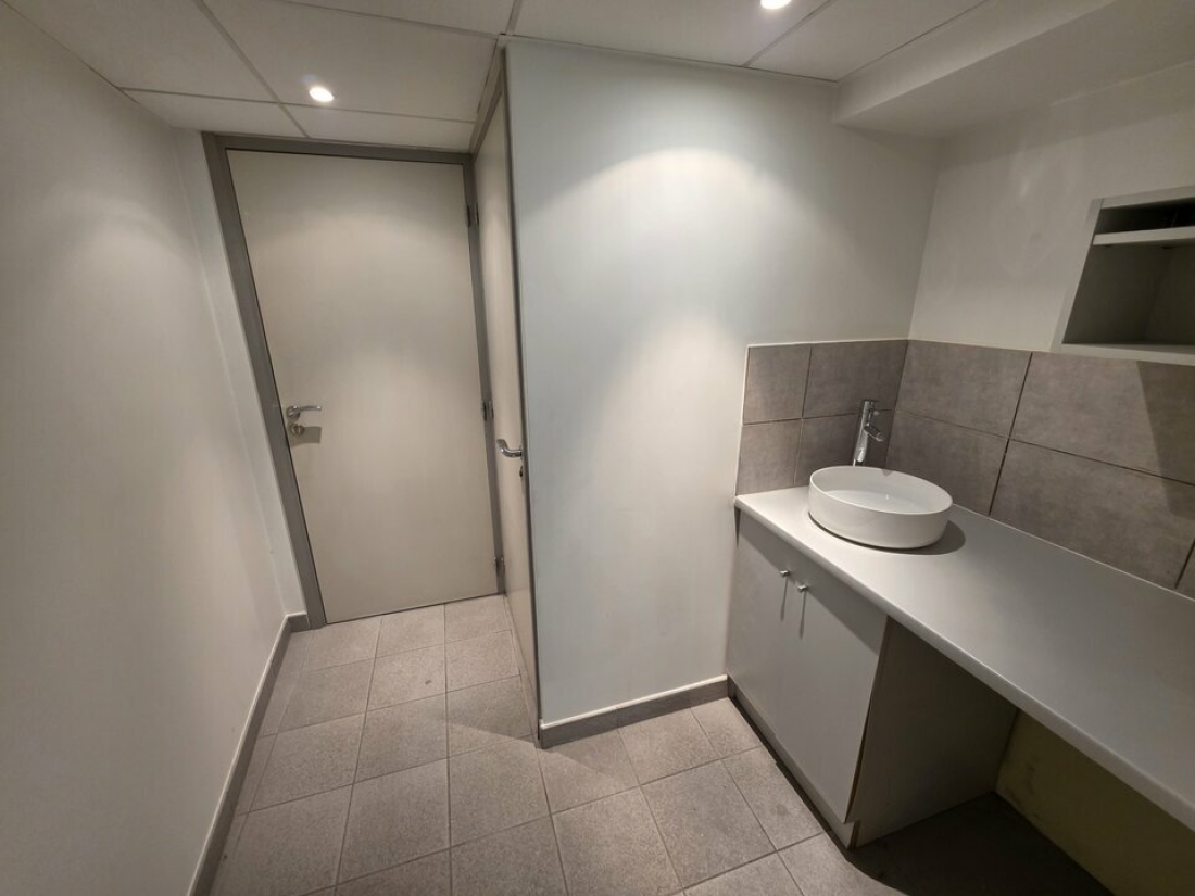 Photo 5 – location Locaux commerciaux	ANTIBES (06600)