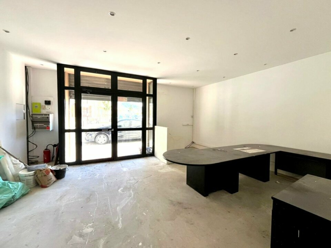 Photo 1 – location Locaux commerciaux	DRAGUIGNAN (83300)