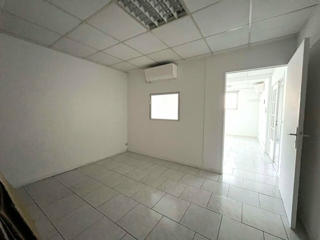 Photo 3 – location bureaux	LE CANNET (06110)