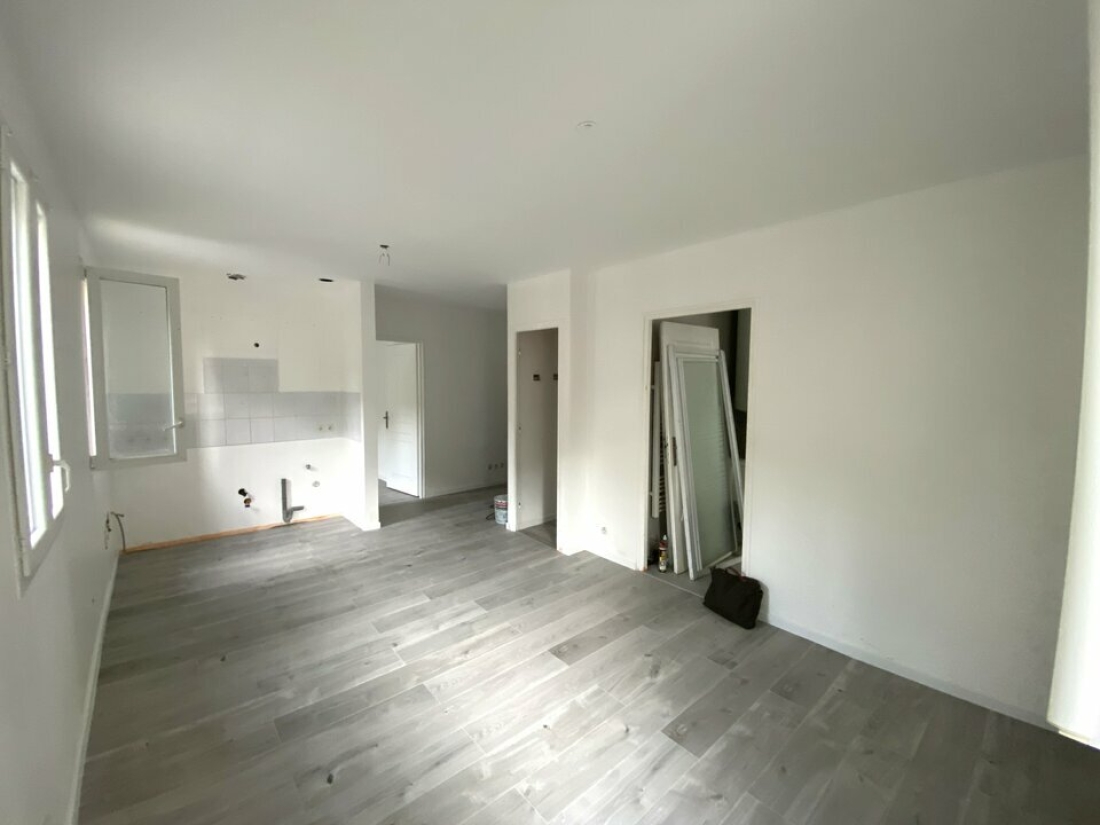 Photo 2 – location bureaux	ANTIBES (06160)