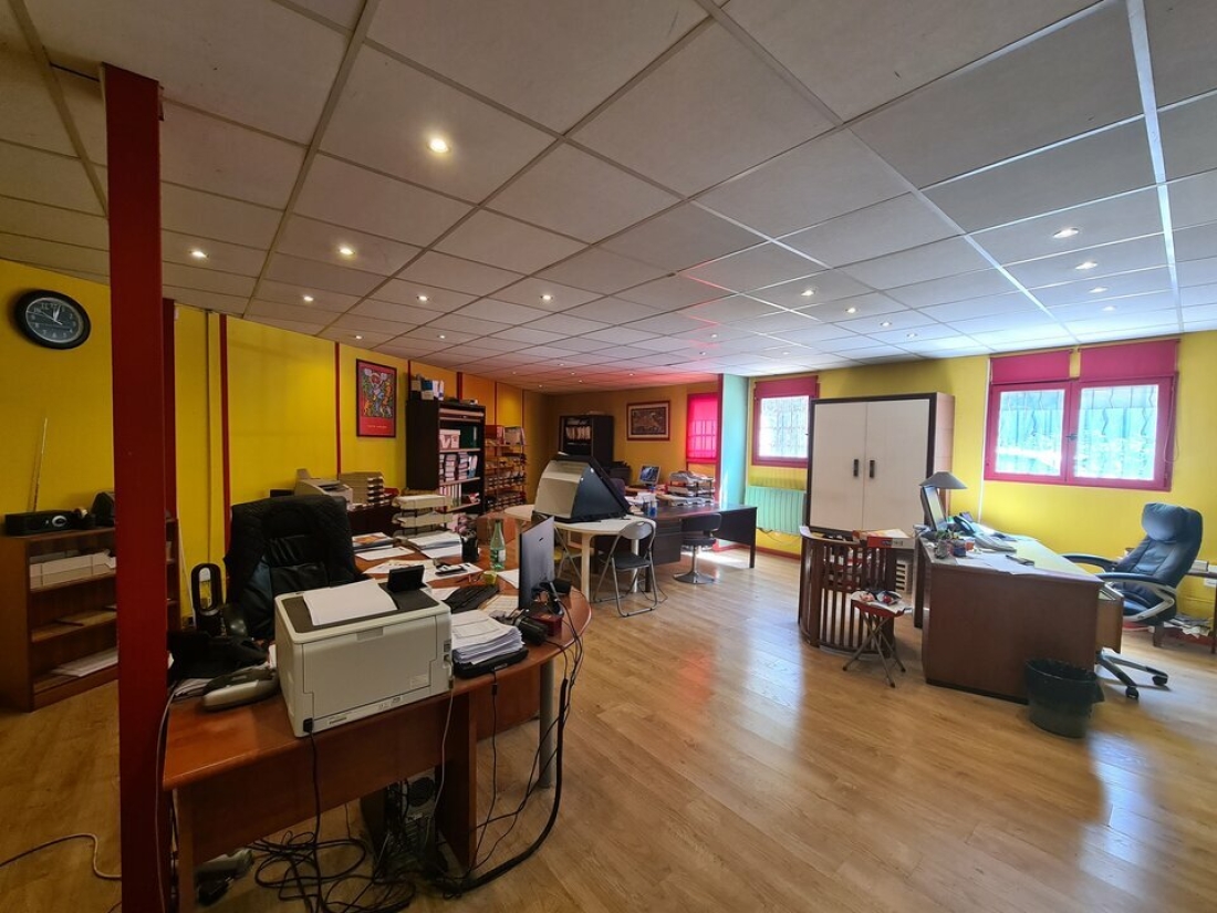 Photo 5 – location Entrepôts / activités	NICE (06000)
