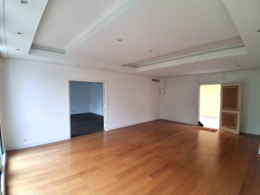 Photo 1 – vente bureaux	MOUGINS (06250)