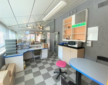 Photo 1 – location bureaux	CAGNES SUR MER (06800)