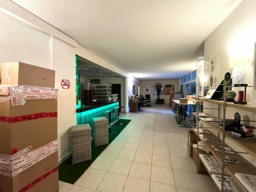 Photo 1 – vente bureaux	CANNES LA BOCCA (06150)