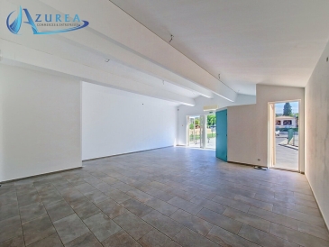 Photo 1 – location Locaux commerciaux	BIOT (06410)