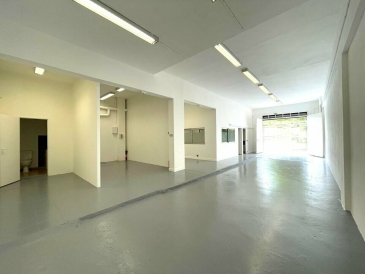 Photo 1 – vente Entrepôts / activités	ANTIBES (06600)