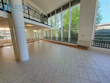 Photo 1 – location Locaux commerciaux	ANTIBES (06600)