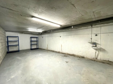 Photo 1 – location Entrepôts / activités	JUAN LES PINS (06160)