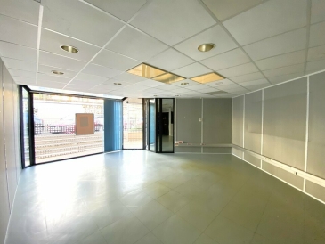 Photo 1 – location Locaux commerciaux	MENTON (06500)