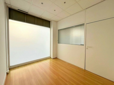 Photo 1 – location bureaux	NICE (06300)