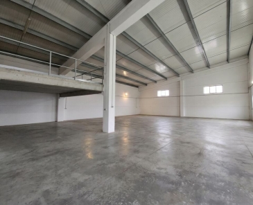 Photo 1 – location Entrepôts / activités	MOUGINS (06250)