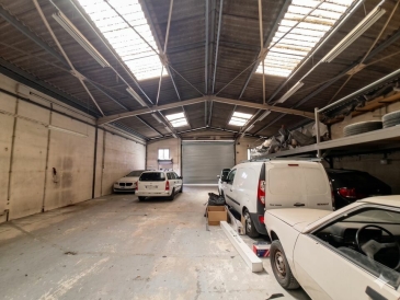 Photo 1 – vente Entrepôts / activités	NICE (06300)